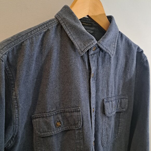 Banana Republic M Broken-In Heavy Weight Long Sleeve Standard Fit Button Down - Picture 4 of 13